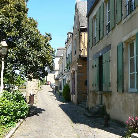 شقة Logis Muraille Romaine, Centre Historique, Lit Queen Size