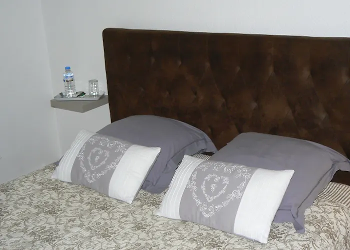 Apartamento Logis Muraille Romaine, Centre Historique, Lit Queen Size Le Mans