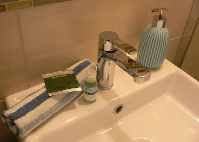 شقة Logis Muraille Romaine, Centre Historique, Lit Queen Size